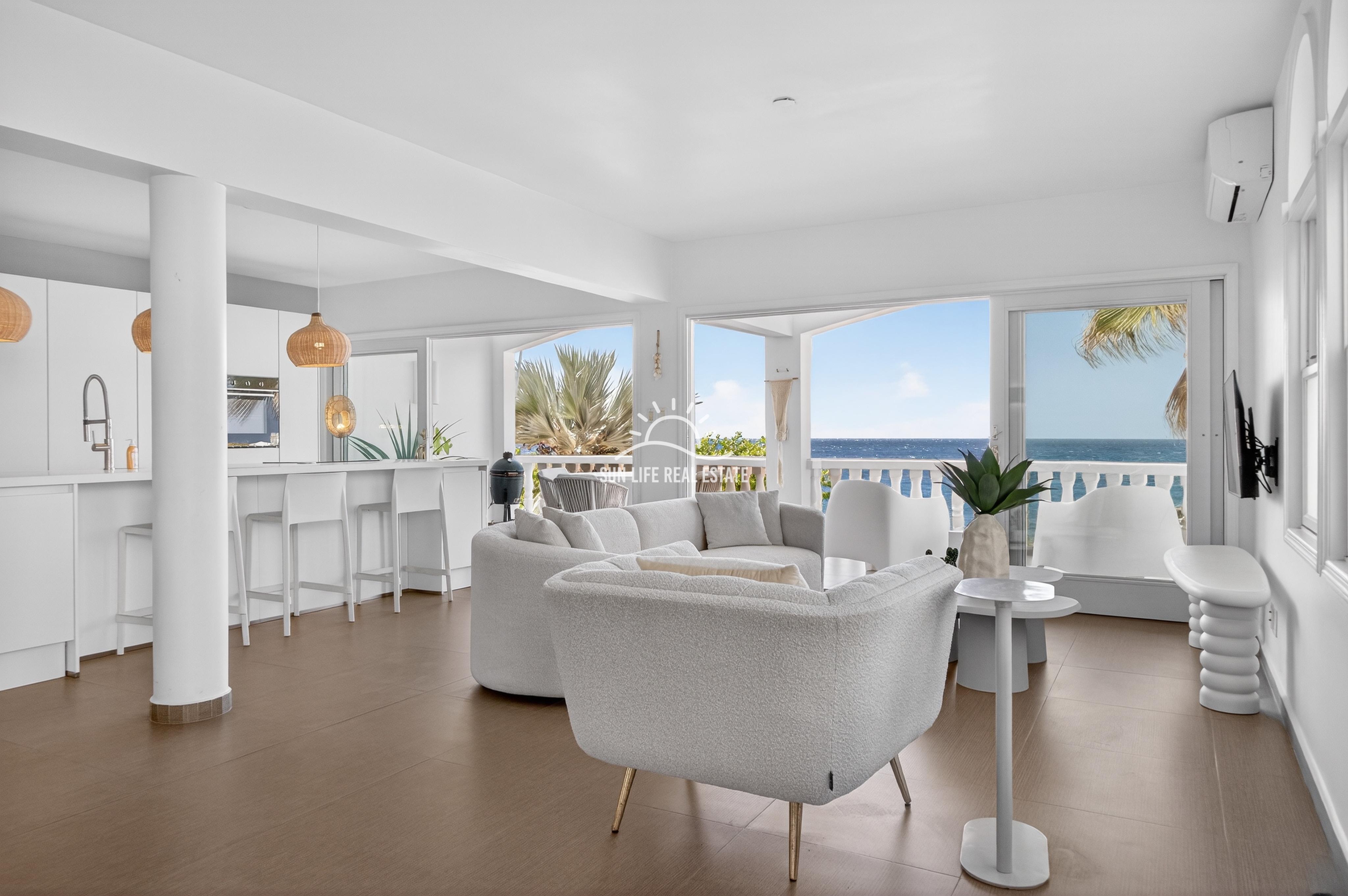 Elegant Furnished Apartment With Breathtaking Sea Views for Rent