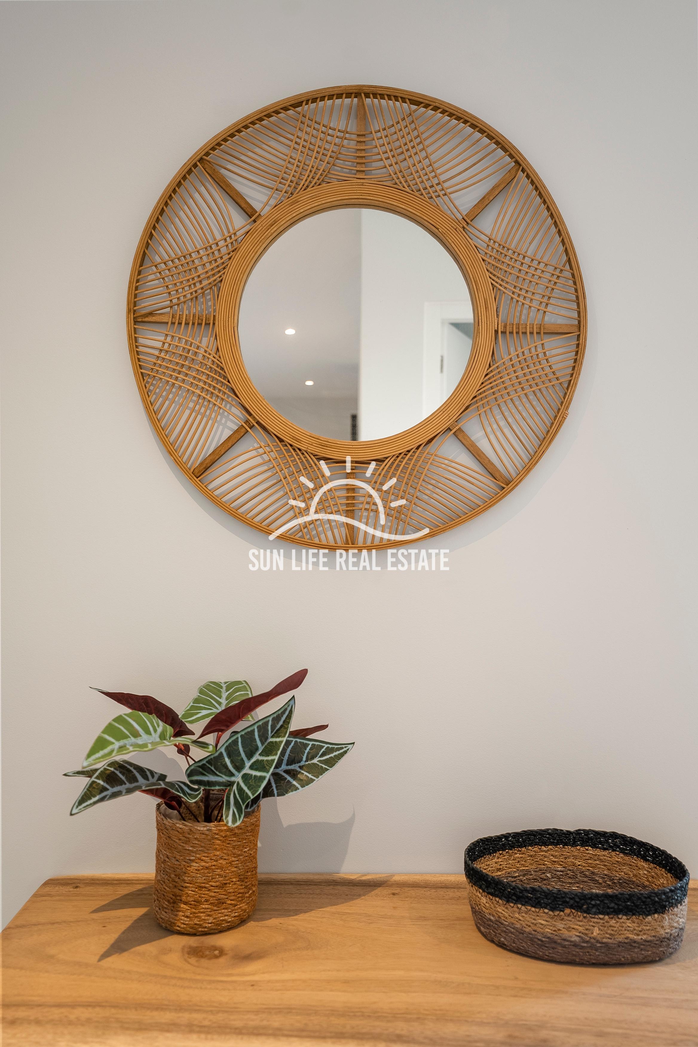 Luxury 2-Bedroom Apartments For Rent in Seru Loraweg