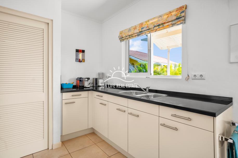 Sea View Villa for Sale in Villapark Fontein-11