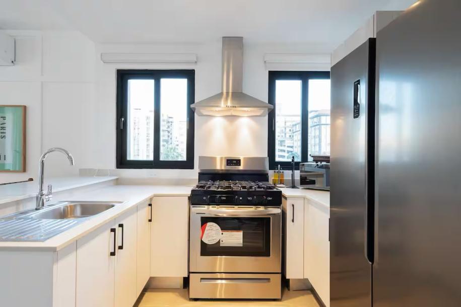 Luxury 1-Bedroom Apartment for Sale in Piantini – Fully Furnished with Proven Airbnb Income-7