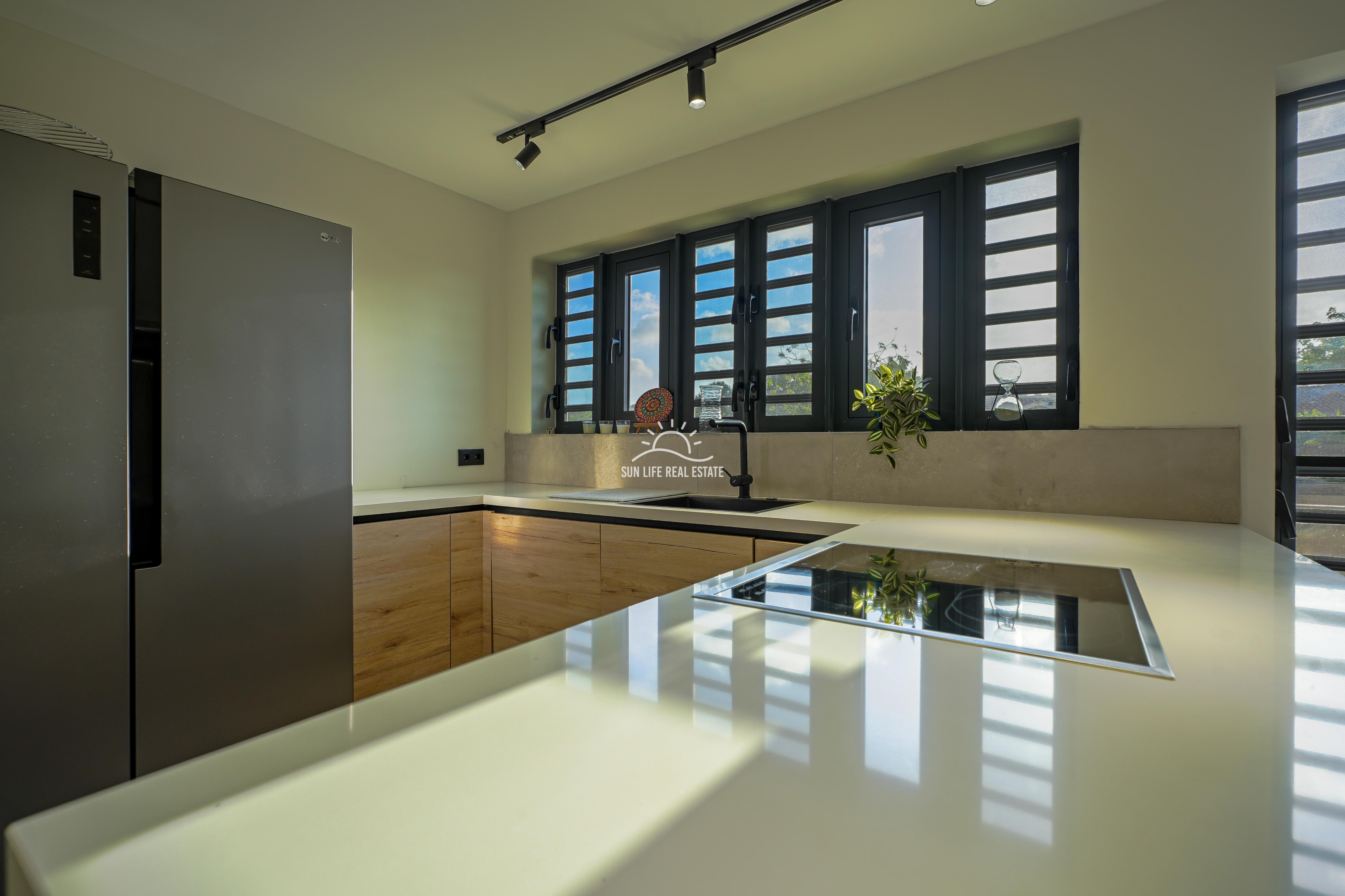Spacious and Fully Furnished 1-Bedroom Apartment for Rent in Montaña