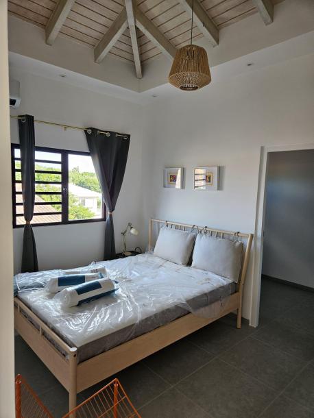 Bright & Modern Furnished Apartment with Resort-Style Pool-7