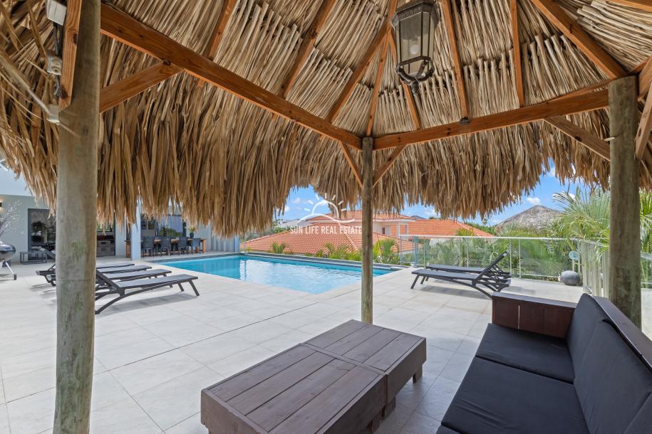 Spacious Modern 4-Bedroom Luxury Villa for Sale in Vista Royal-66