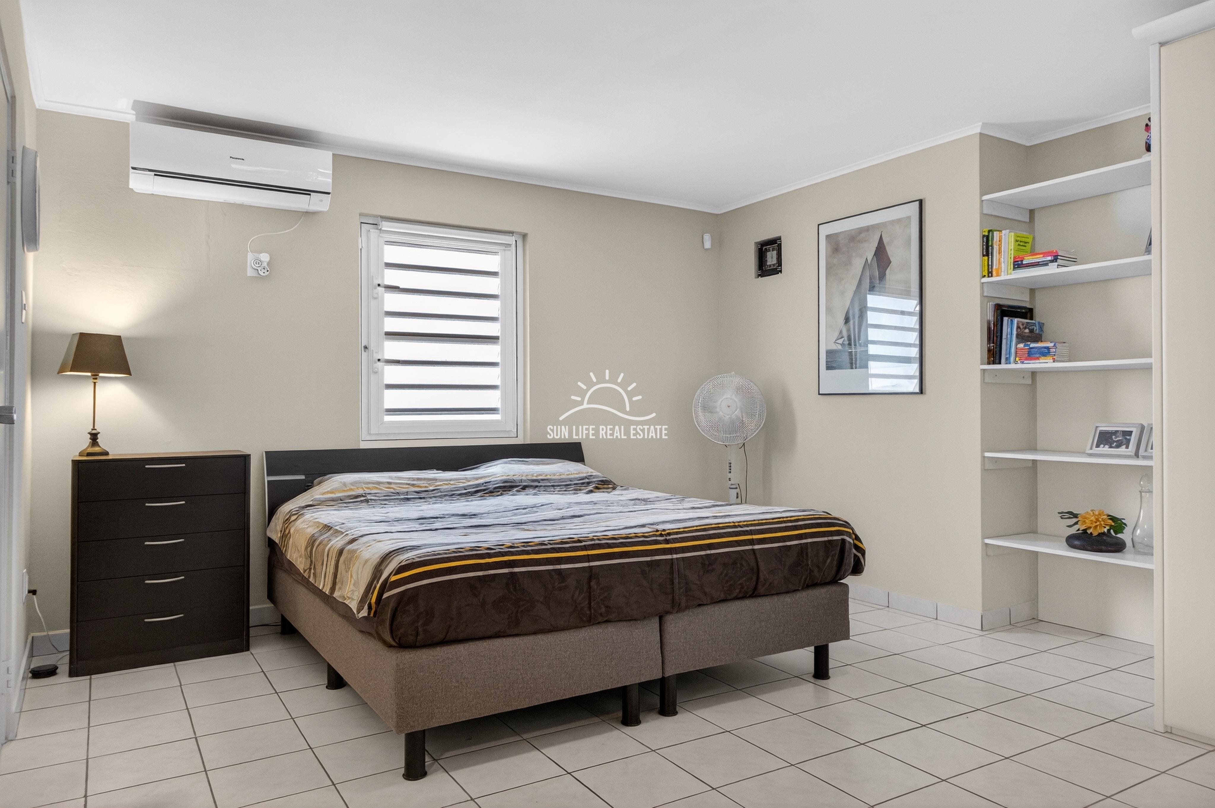 Move-In Ready Luxury Villa with Separate Apartment and Ocean Views