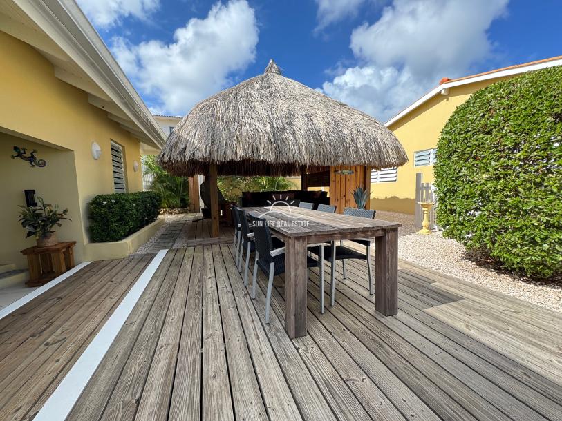 Move-In Ready Luxury Villa with Separate Apartment and Ocean Views-27