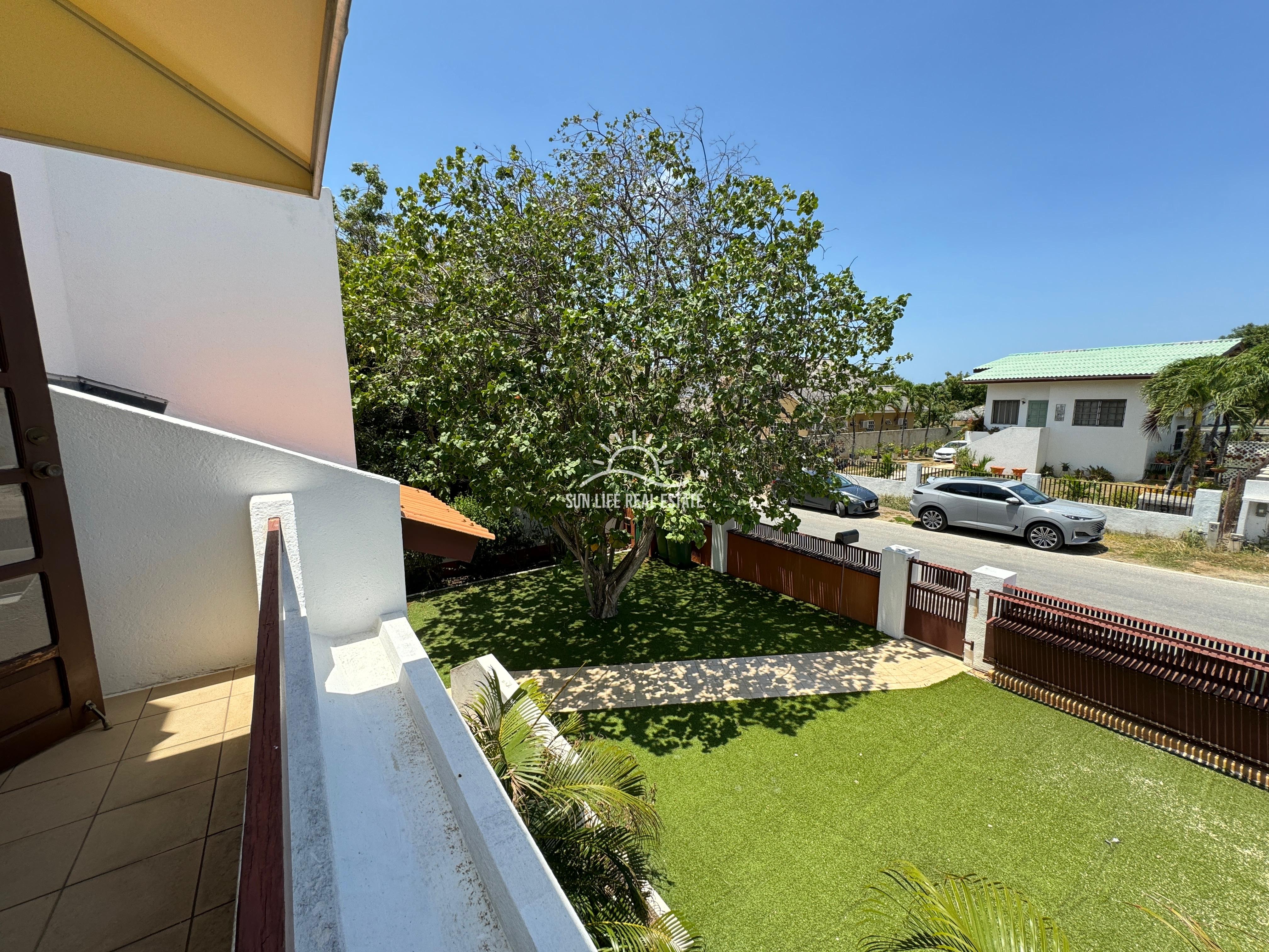 Charming Home with Private Pool and Apartment for Sale in Cas Grandi