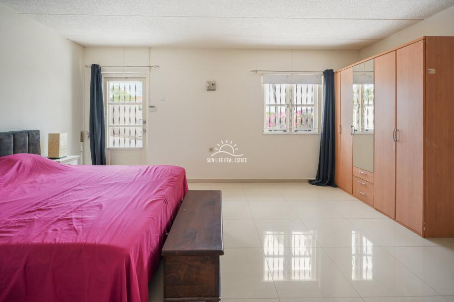 Expansive Home with Apartment & Generous Lot for Sale in Bottelier-39