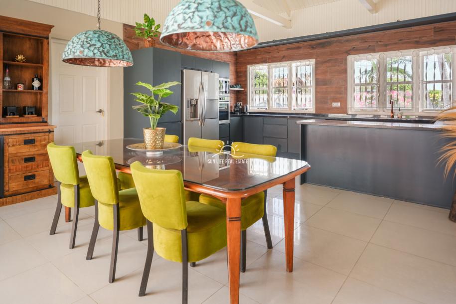 Expansive Home with Apartment & Generous Lot for Sale in Bottelier-21