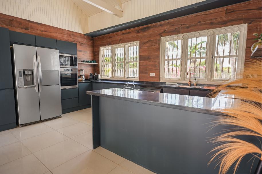 Expansive Home with Apartment & Generous Lot for Sale in Bottelier-17