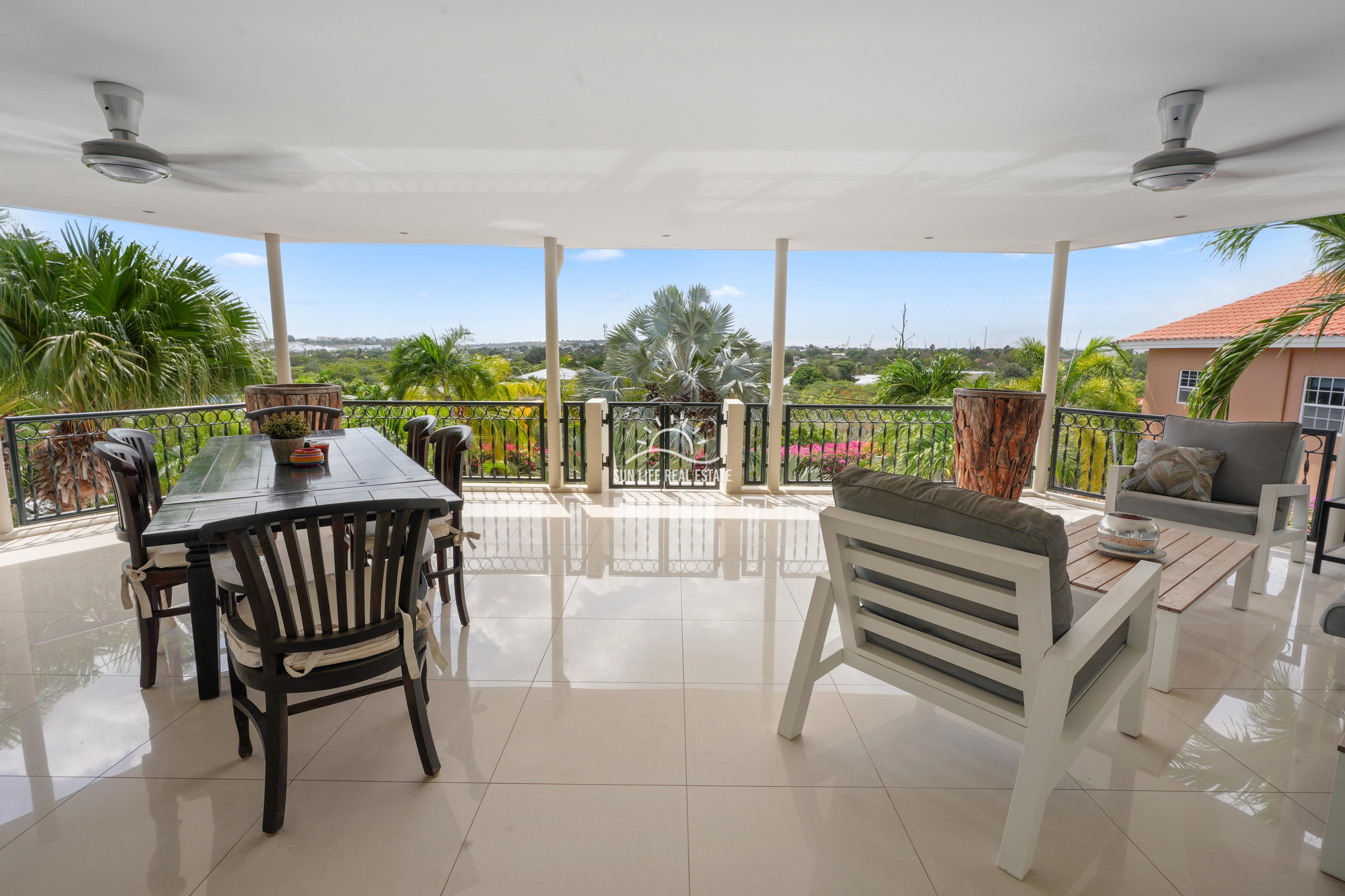 Expansive Home with Apartment & Generous Lot for Sale in Bottelier