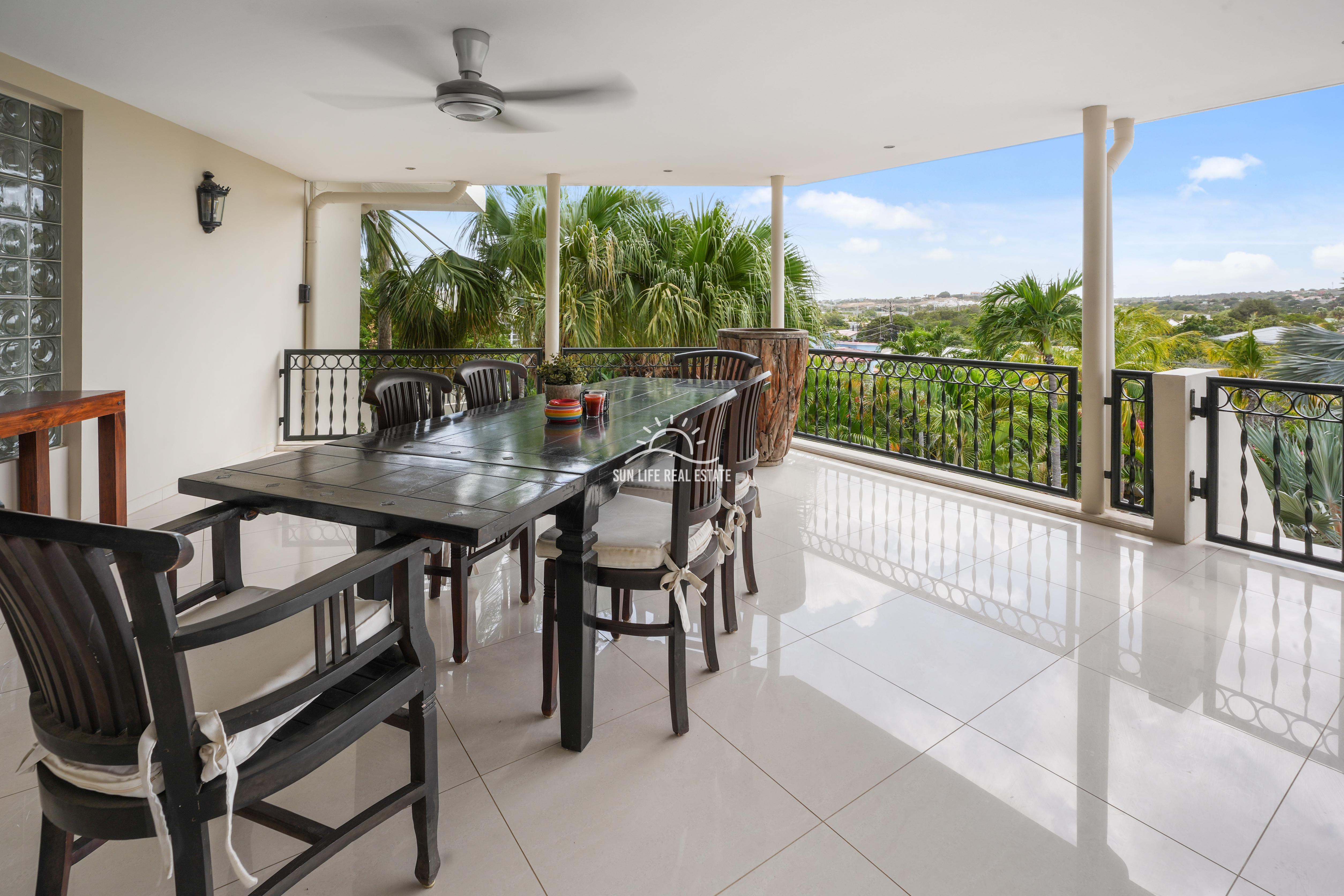 Expansive Home with Apartment & Generous Lot for Sale in Bottelier