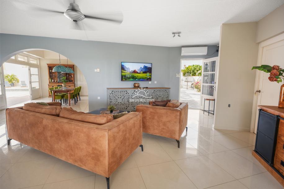 Expansive Home with Apartment & Generous Lot for Sale in Bottelier-11