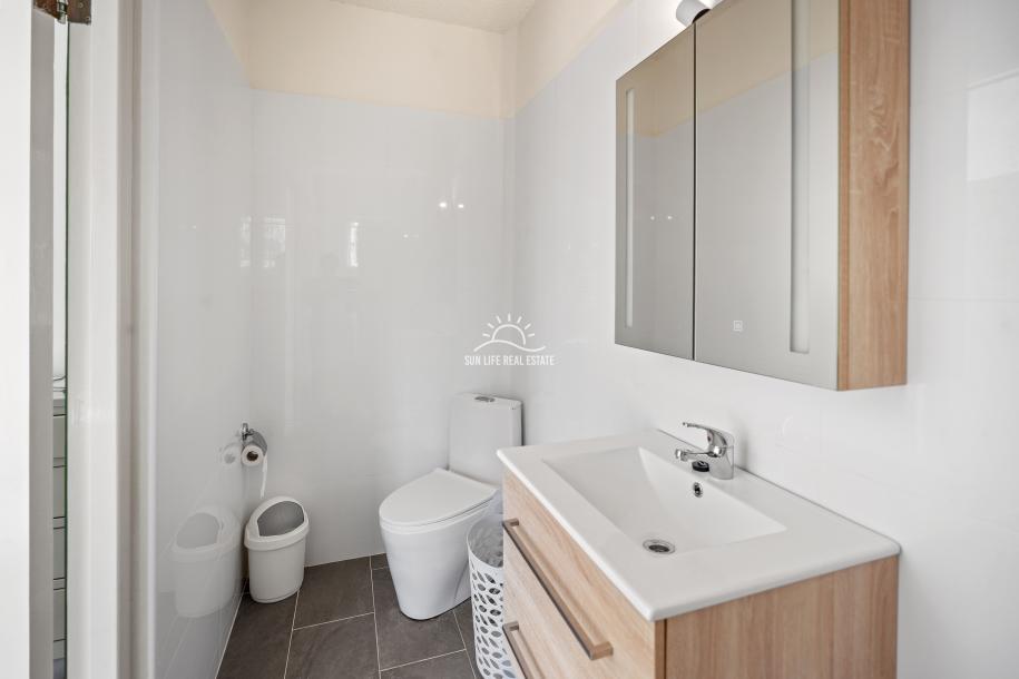 Expansive Home with Apartment & Generous Lot for Sale in Bottelier-56