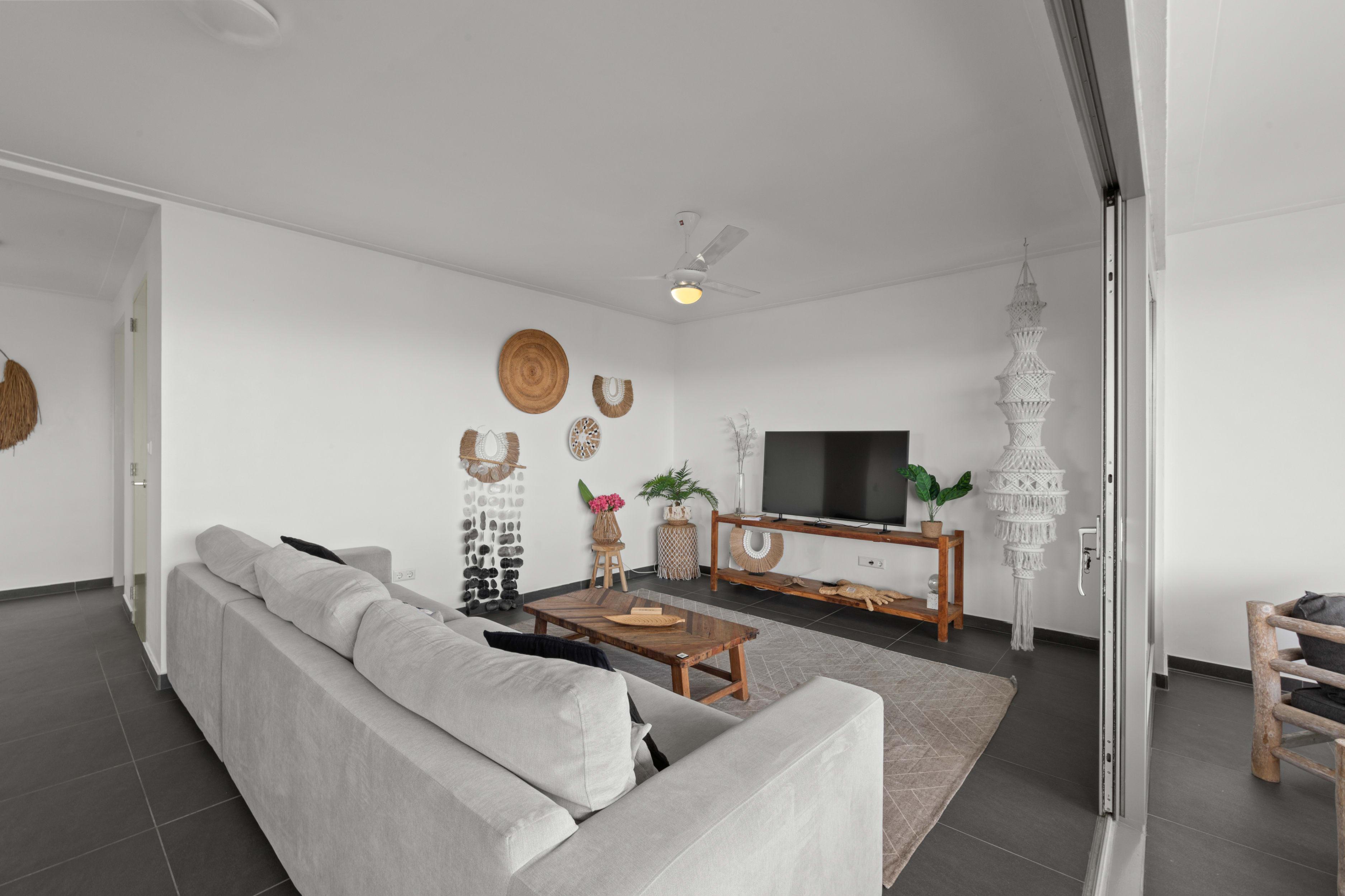 Turnkey Luxury  Apartment With Stunning Views for Sale in Old Jan Thiel