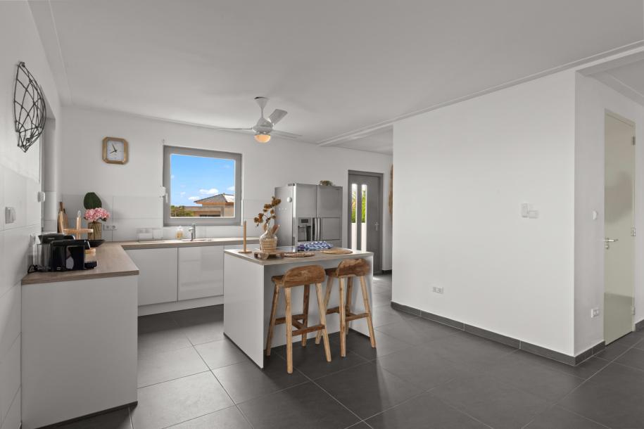 Turnkey Luxury  Apartment With Stunning Views for Sale in Old Jan Thiel-9