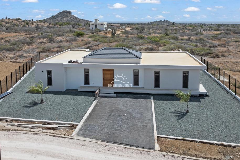 Newly Built Modern Luxury Villa for Rent in Hofi Sint Joris-36