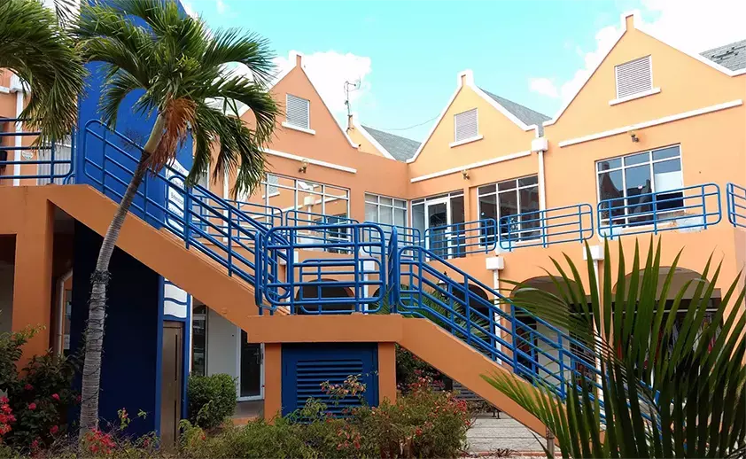 Commercial & Business Spaces for Rent – Saliña Galleries