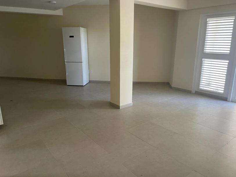 Spacious Multi-Level Home with Sea Views & Three Independent Living Spaces in Jan Sofat-11