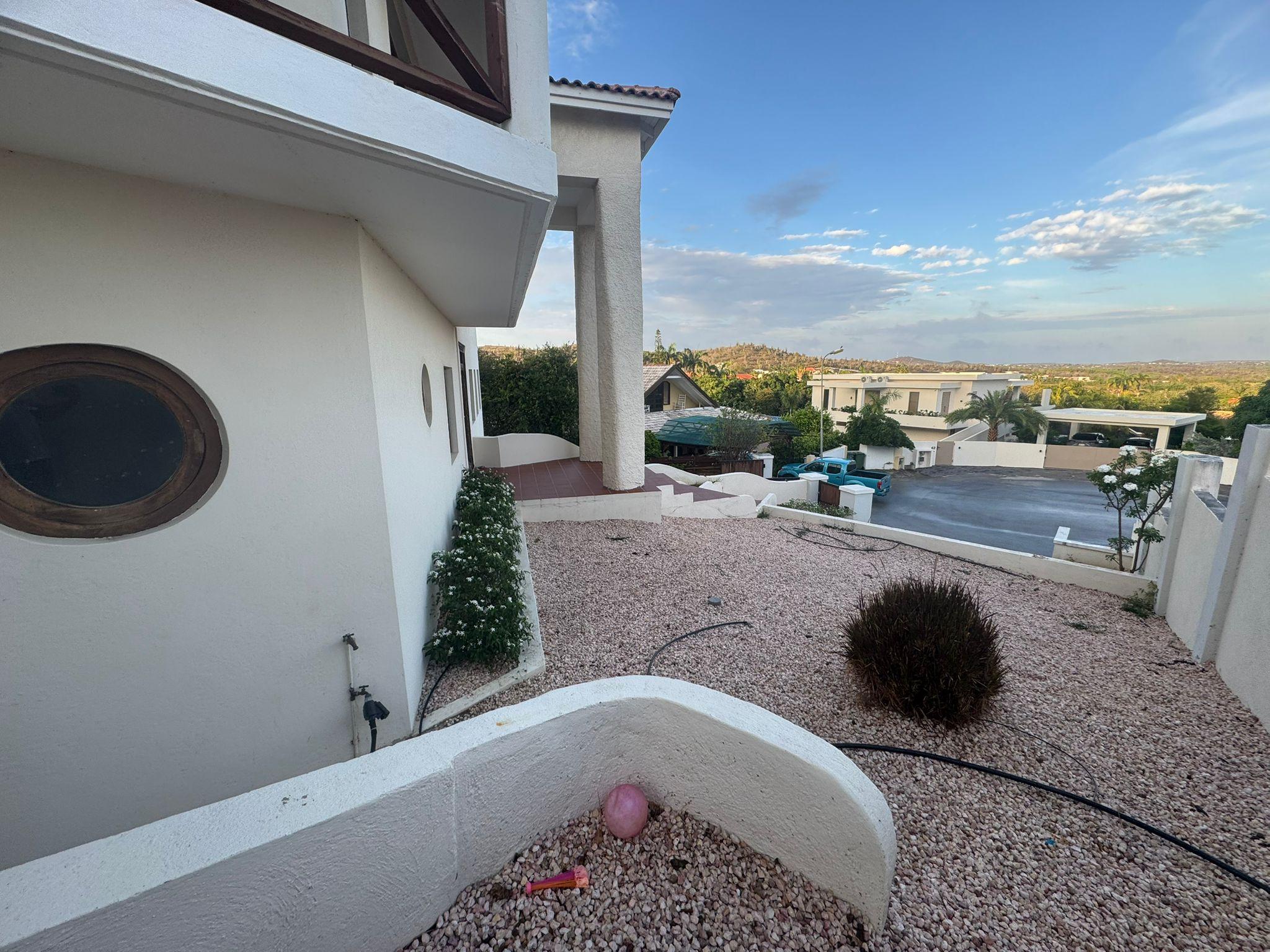 Spacious Multi-Level Home with Sea Views & Three Independent Living Spaces in Jan Sofat