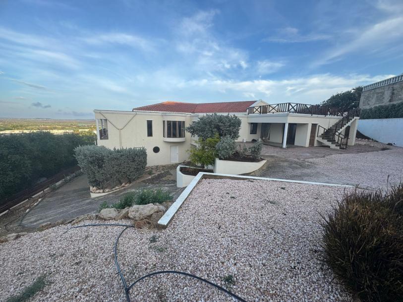 Spacious Multi-Level Home with Sea Views & Three Independent Living Spaces in Jan Sofat-27