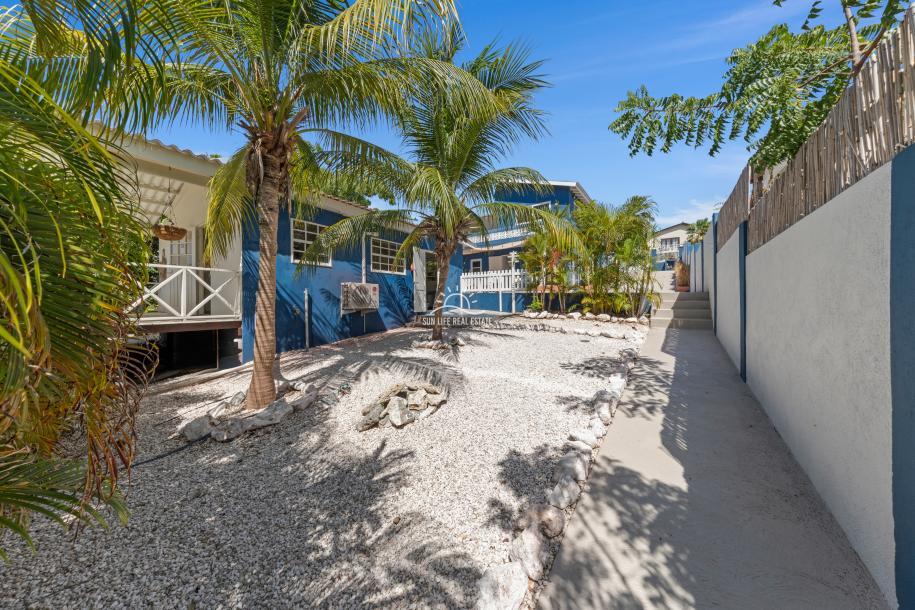 Mini-Resort with 3 Rental Units and Pool for Sale in Cas Grandi-52