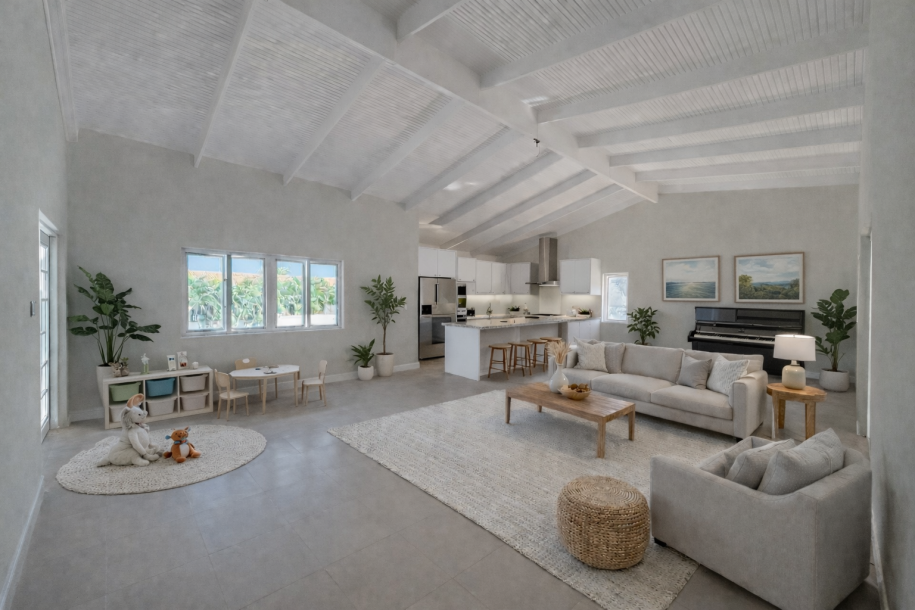 Luxury Family Home Under Full Renovation - Cas Grandi-3