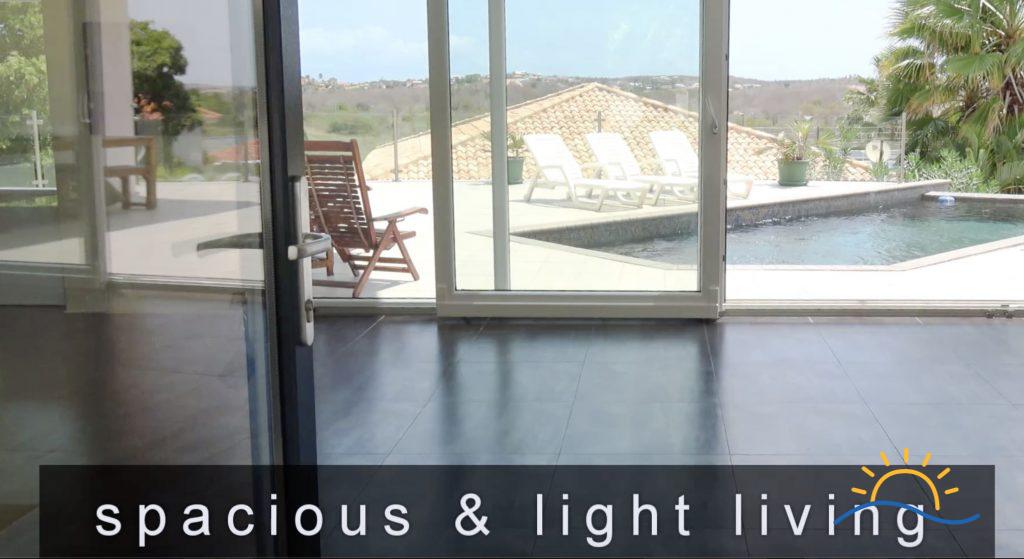 Luxury 4-Bedroom Villa in Brakkeput with Views Over Spanish Waters