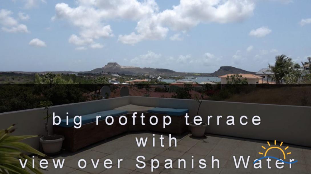 Luxury 4-Bedroom Villa in Brakkeput with Views Over Spanish Waters-13