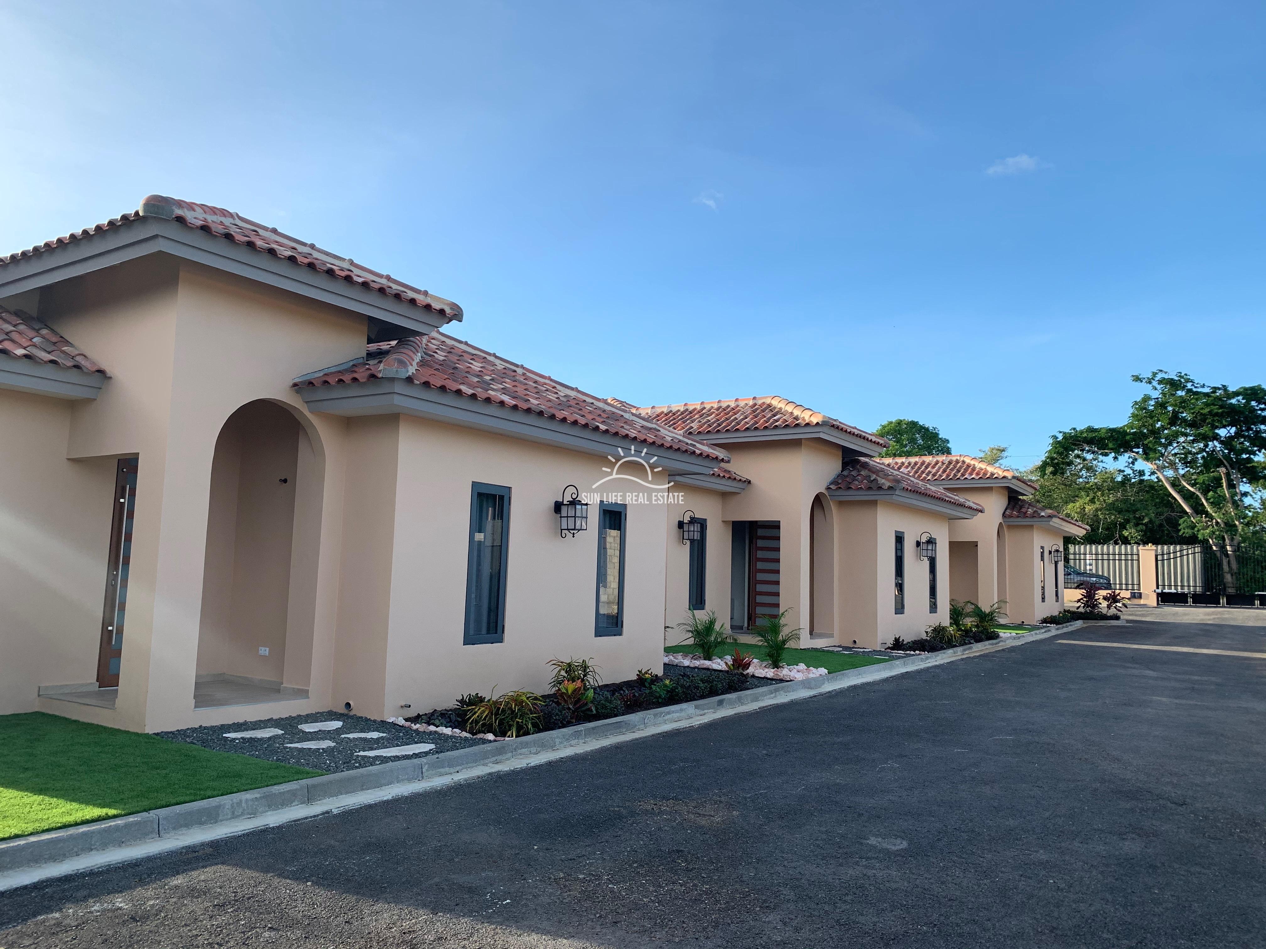 Modern Furnished house for rent in Julianadorp