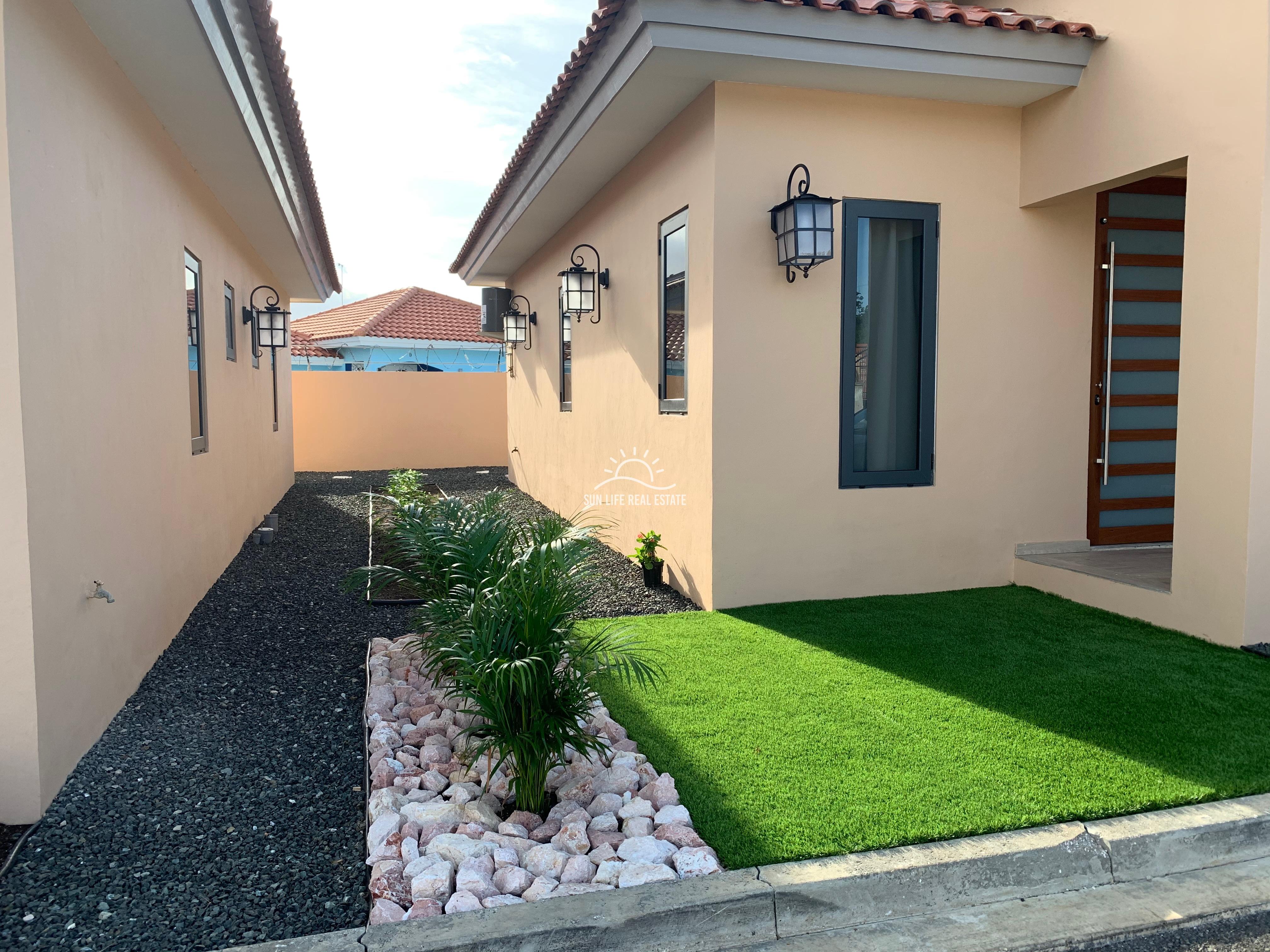 Modern Furnished house for rent in Julianadorp