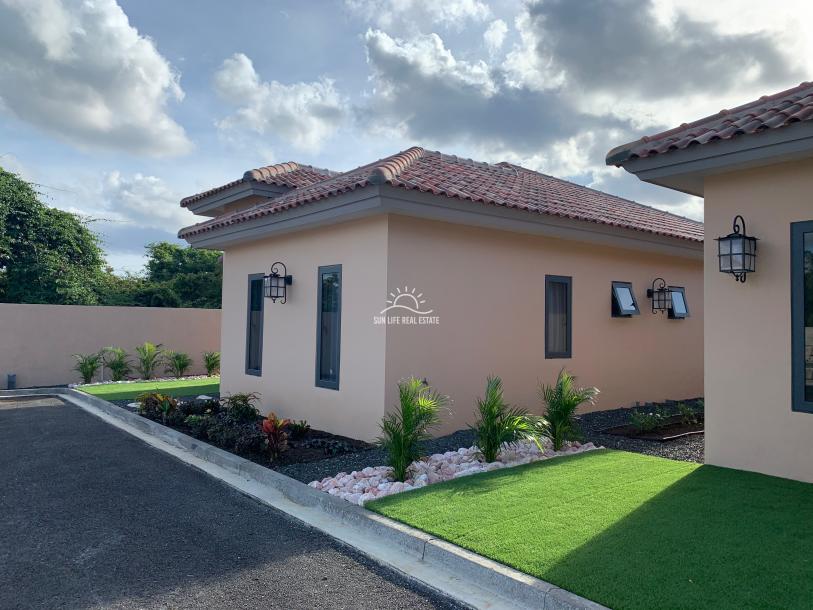 Modern Furnished house for rent in Julianadorp-17