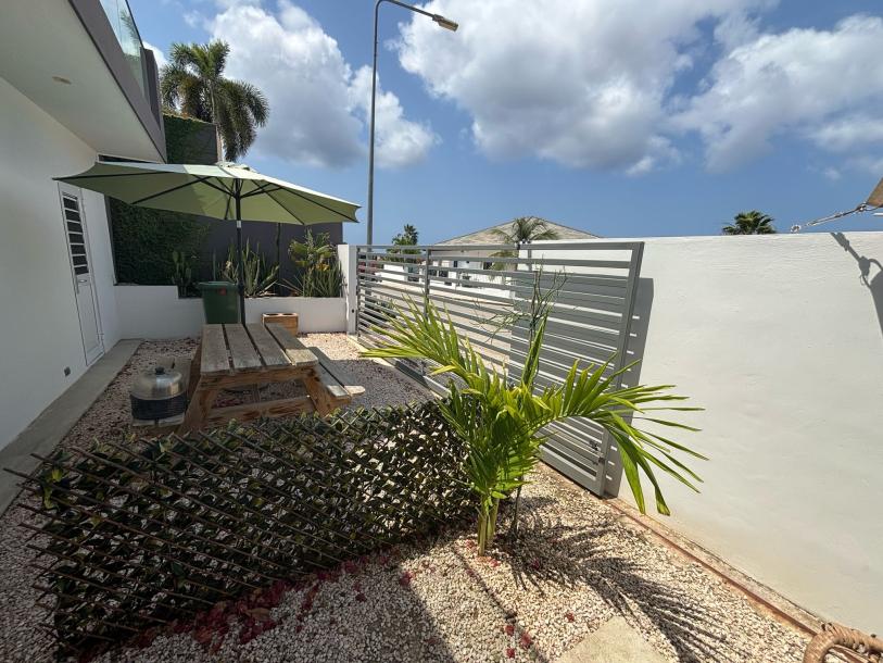 Cozy 1-bedroom apartment for rent in Brakkeput-9
