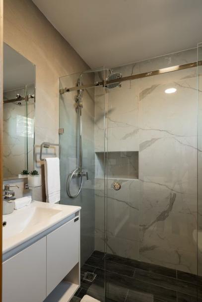 Luxury 1-Bedroom Apartment for Sale in Piantini – Fully Furnished with Proven Airbnb Income-10