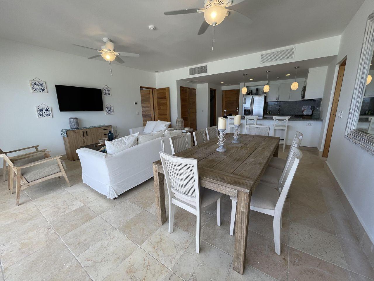 Luxurious and Spacious 2-Bedroom Beachfront Apartment with Panoramic Sea Views