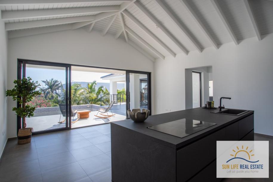 Newly Built and Modern Villa with Sea View for Sale in Vista Royal-40