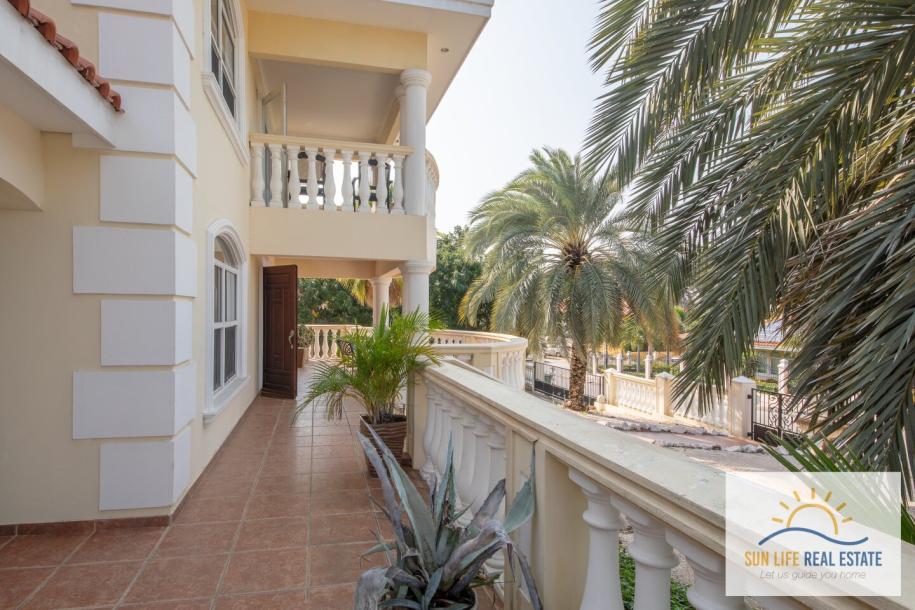 Exclusive and Spacious Residence at Villapark Zuurzak For Sale-55