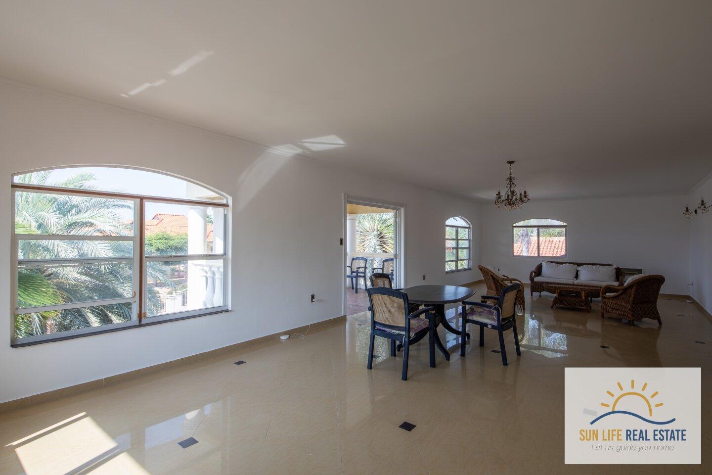 Exclusive and Spacious Residence at Villapark Zuurzak For Sale