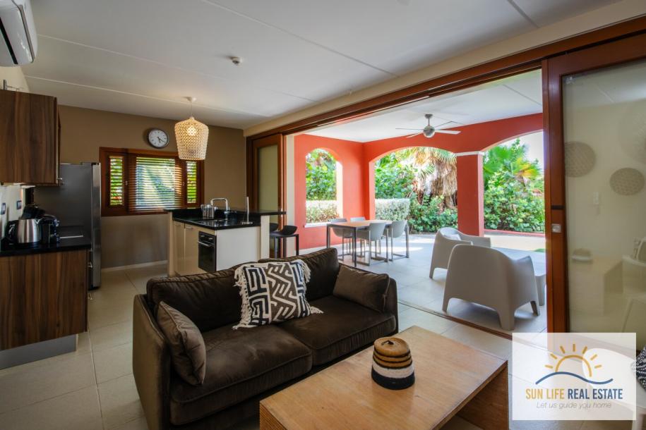 Exclusive Waterfront Apartment with Private Beach Access for Sale in Spanish Water Resort-7