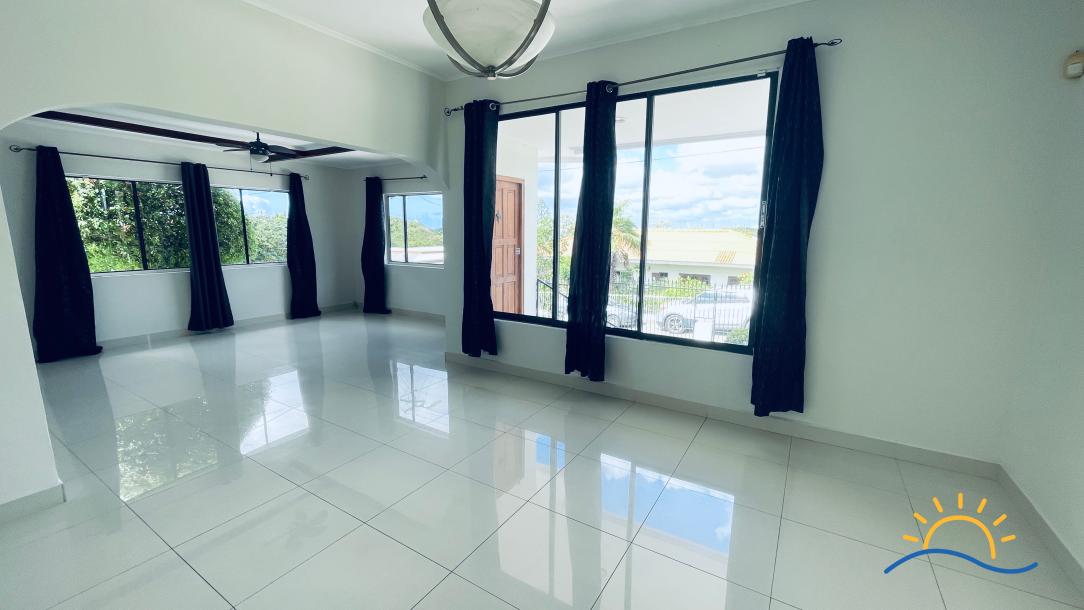 Spacious 4-Bedroom Villa with Rooftop Views for rent in Janwe-14