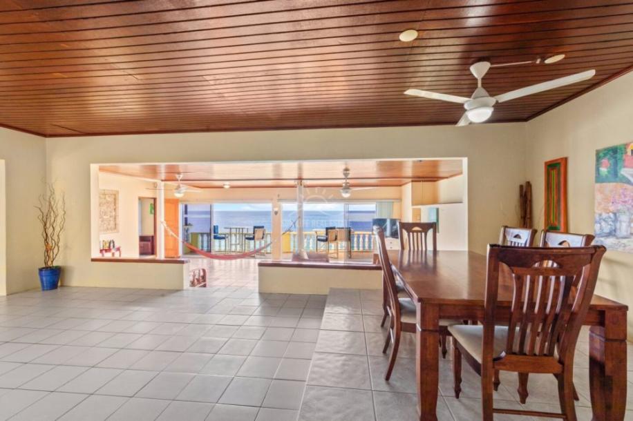 Oceanfront house for sale in Westpunt-20