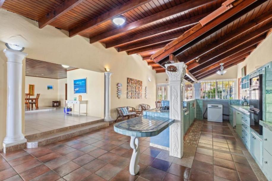 Oceanfront house for sale in Westpunt-27