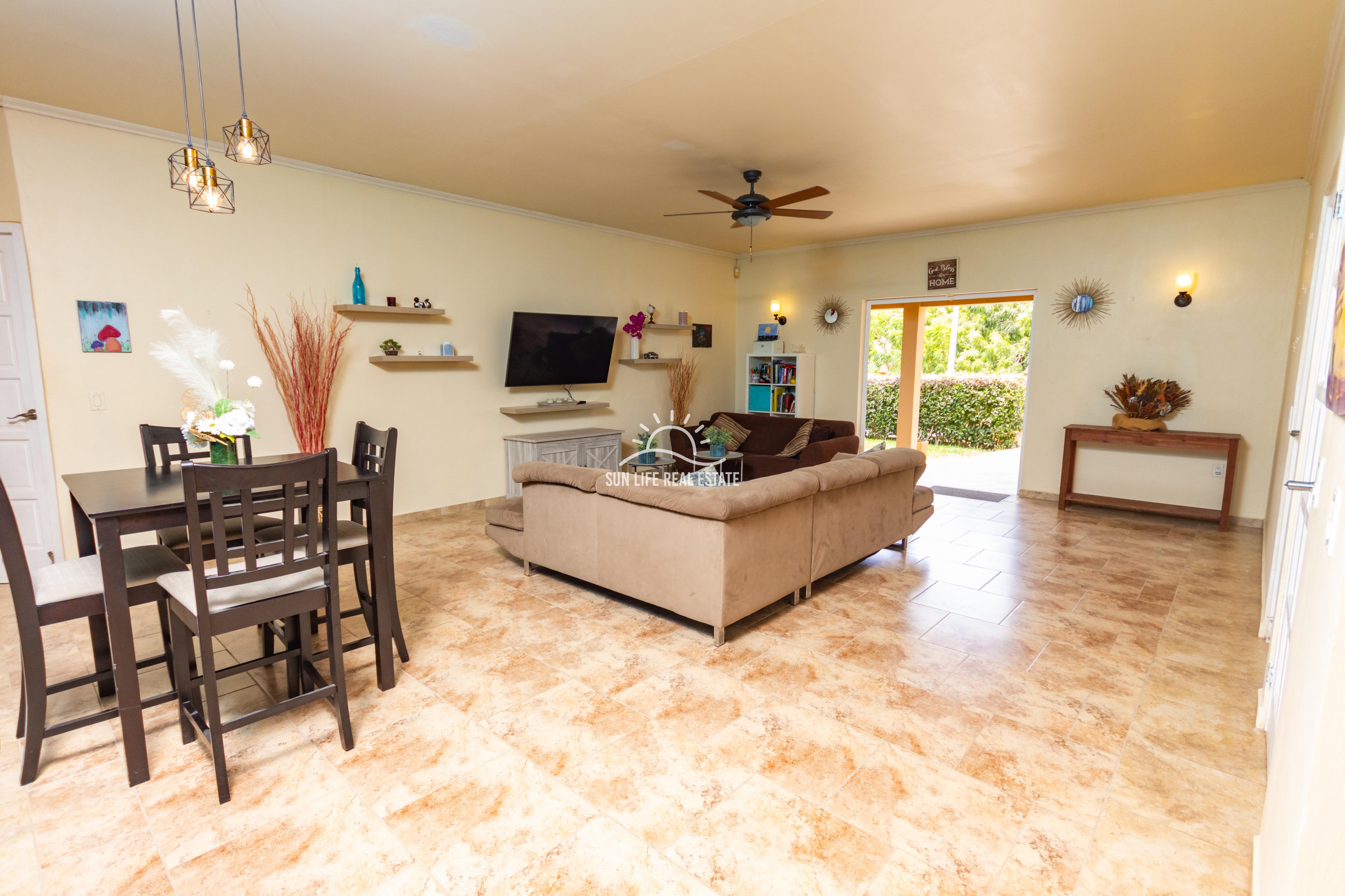 Spacious Family Home for Rent in Montaña