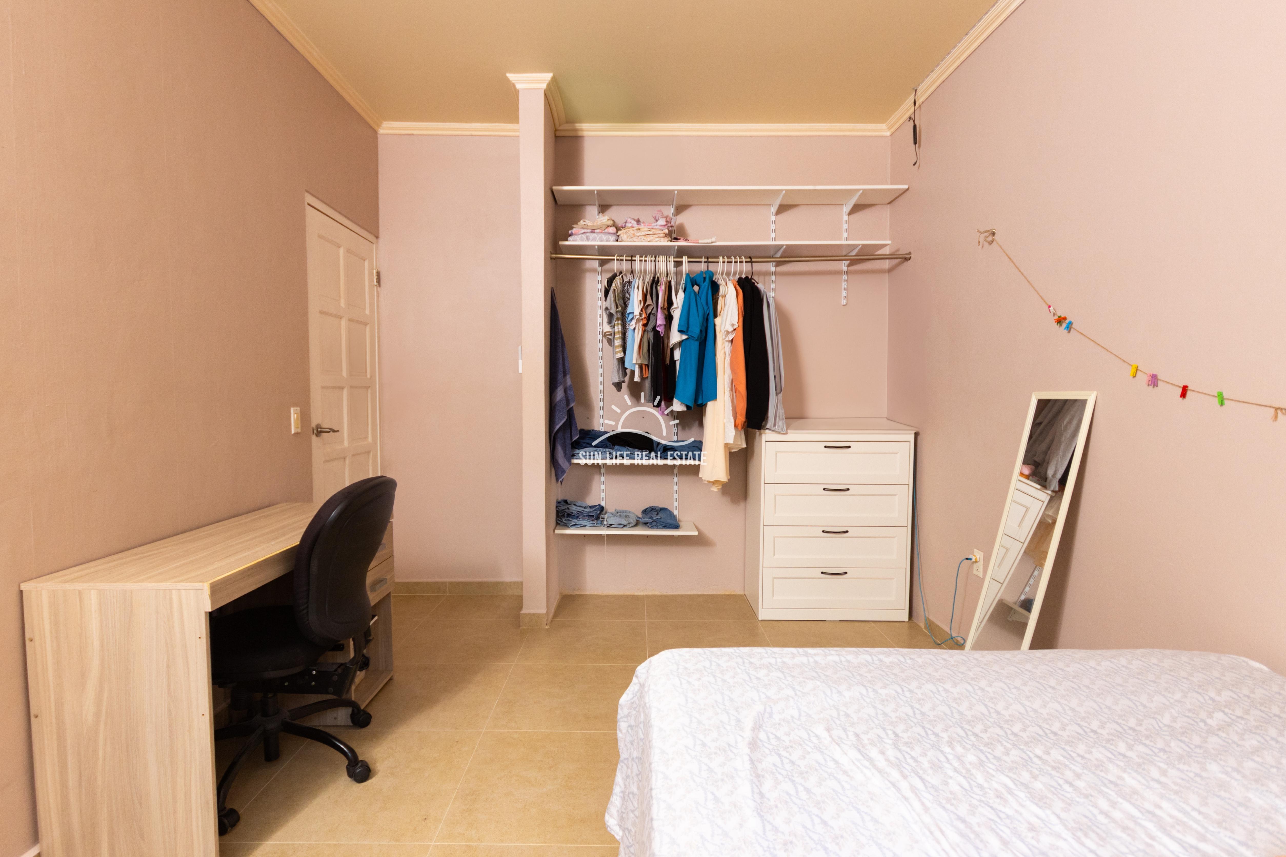 Spacious Family Home for Rent in Montaña