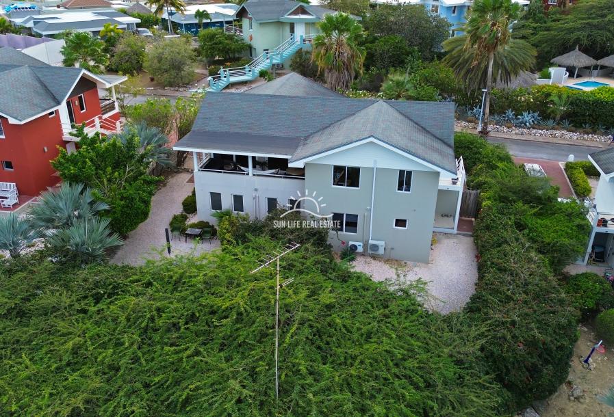 Investor Opportunity: Two Townhouses with Active Rentals For Sale in La Privada-3