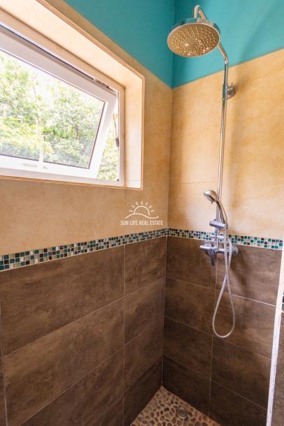 Spacious Family Home for Rent in Montaña-37