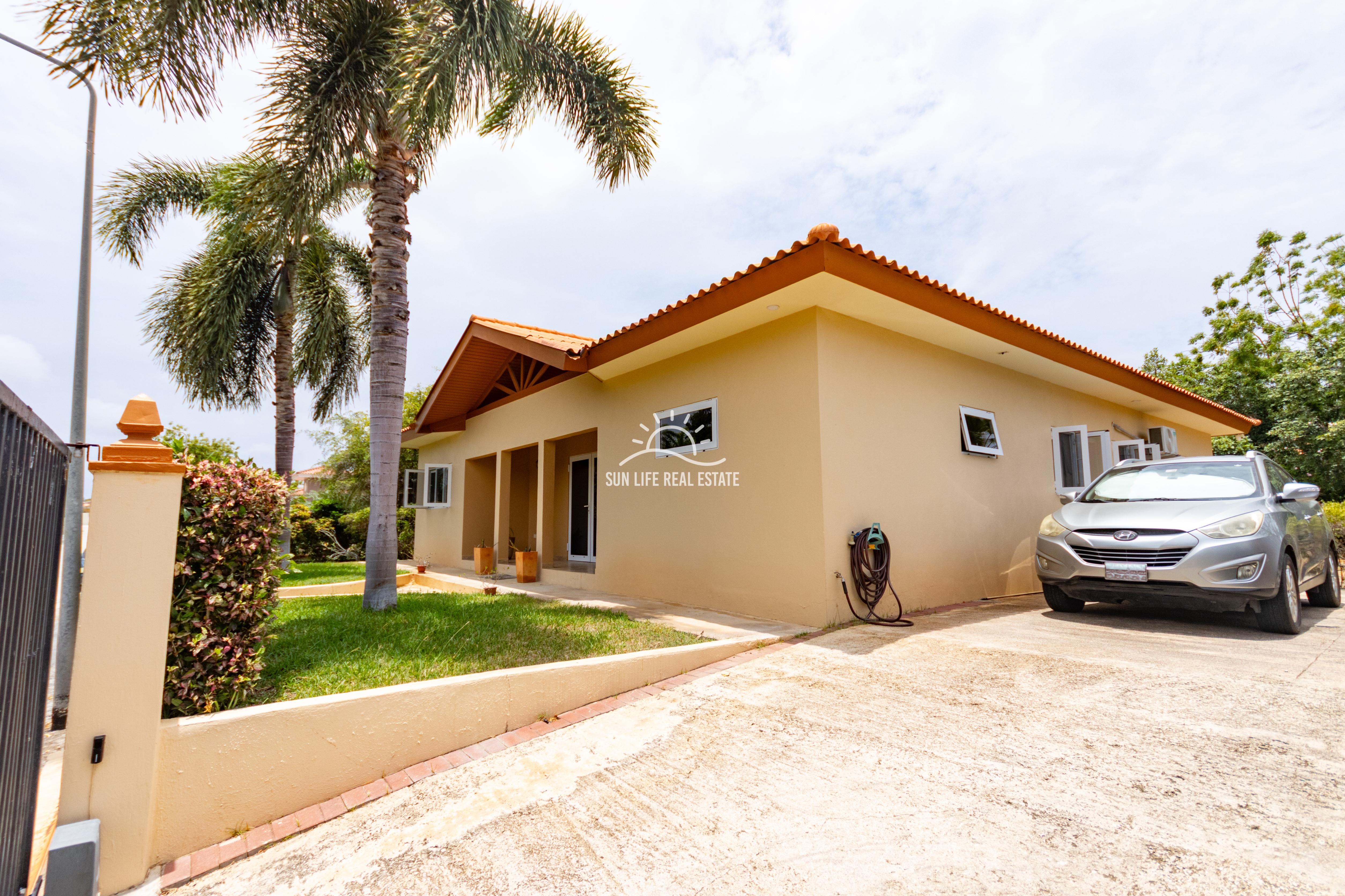 Spacious Family Home for Rent in Montaña