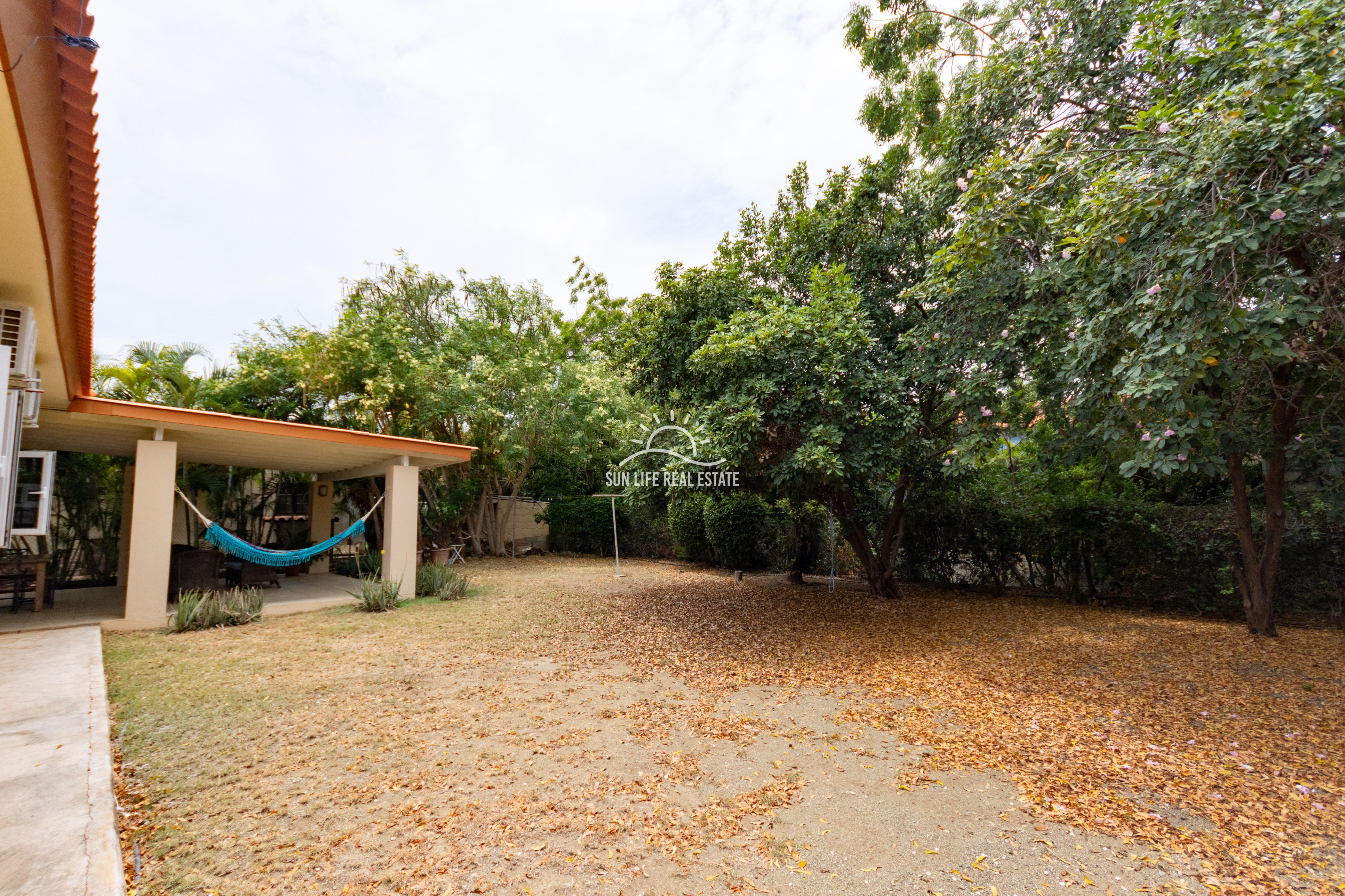 Spacious Family Home for Rent in Montaña