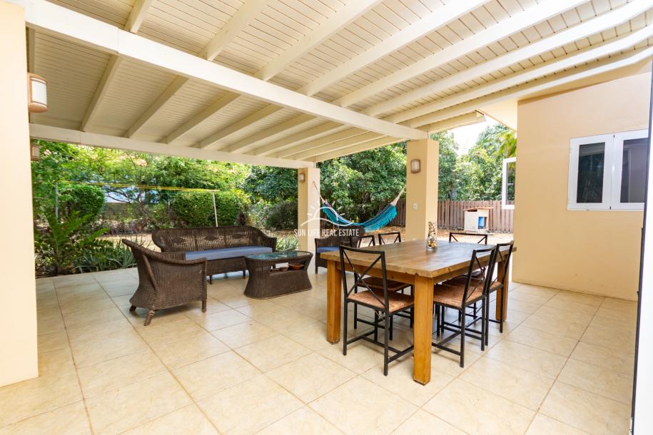 Spacious Family Home for Rent in Montaña-18