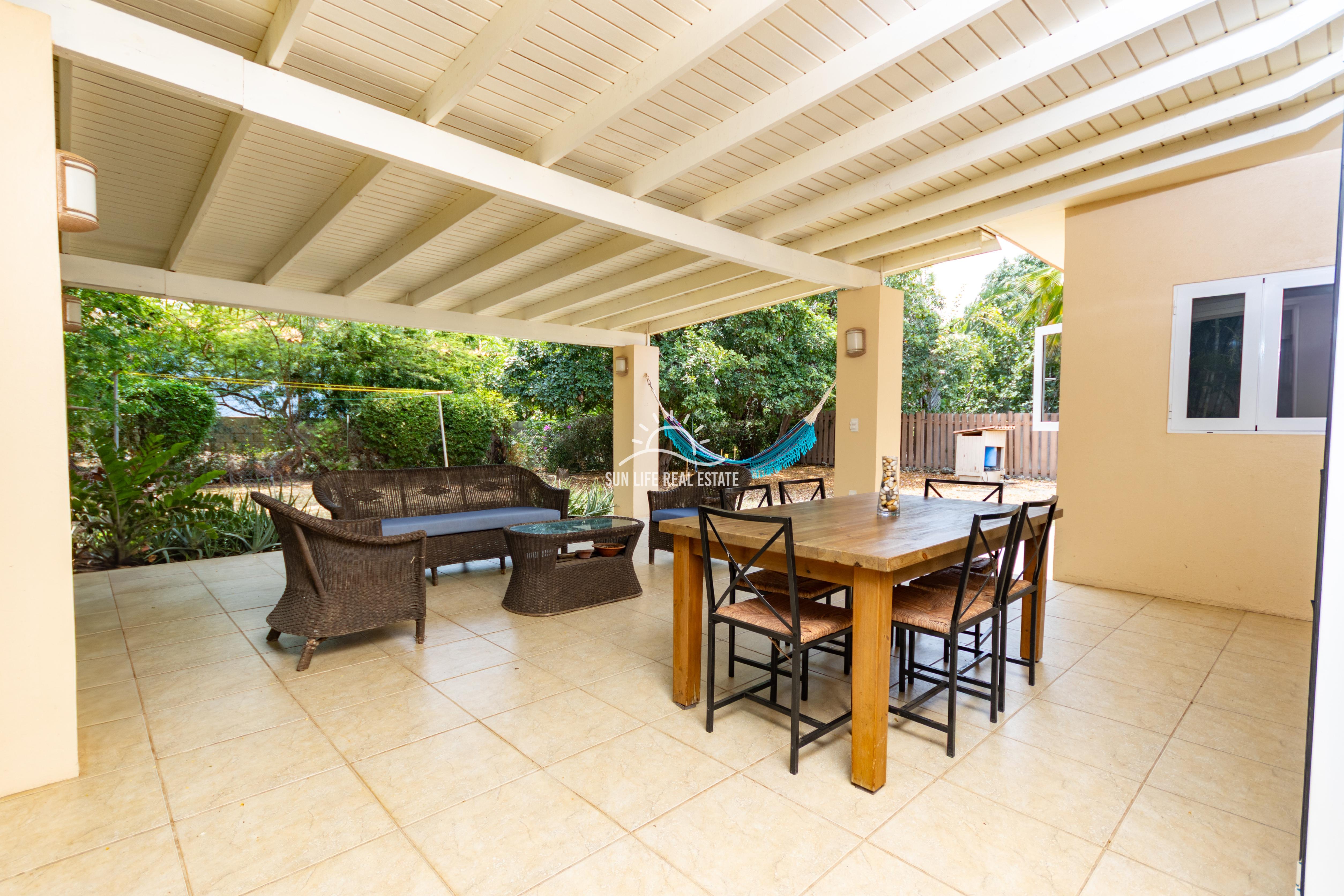 Spacious Family Home for Rent in Montaña