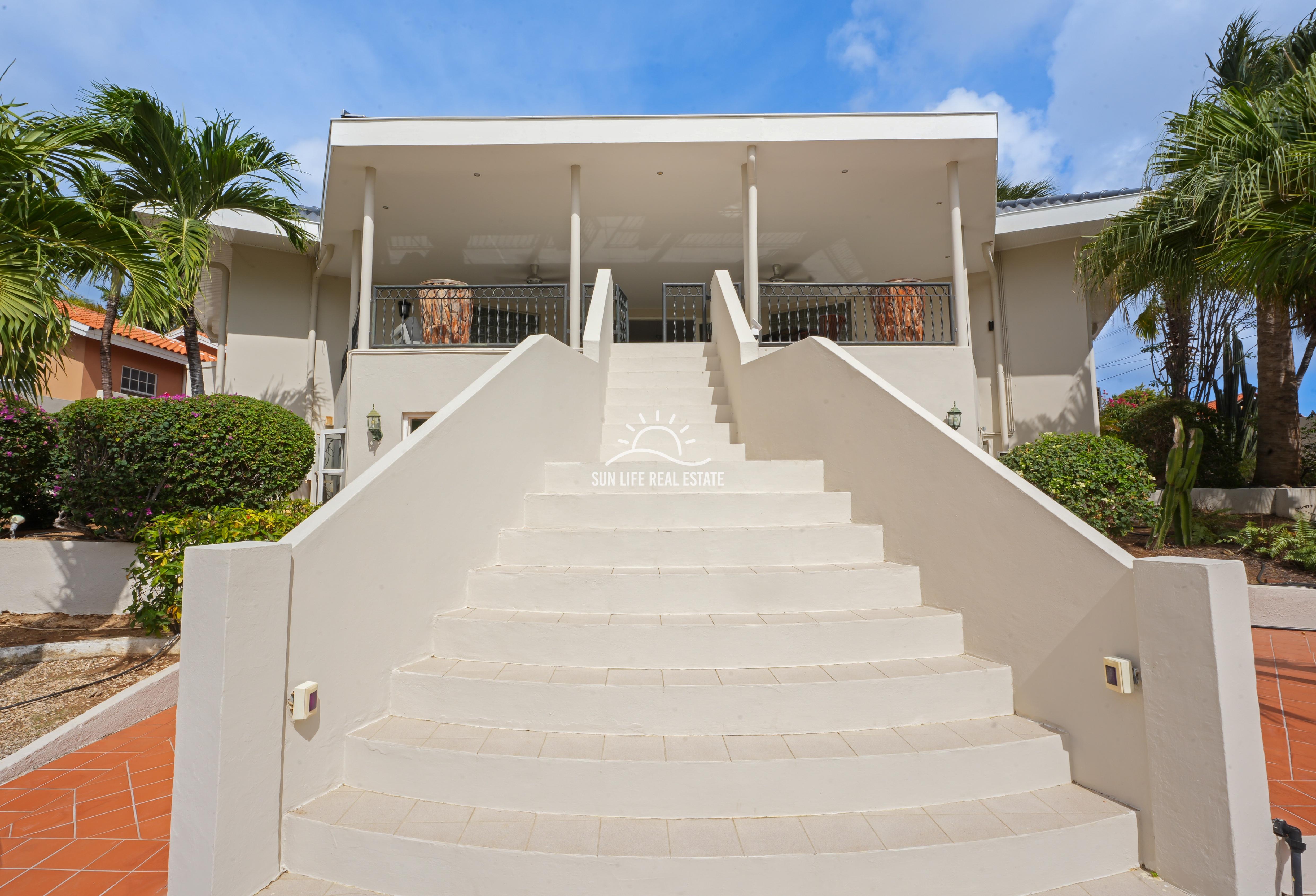 Expansive Home with Apartment & Generous Lot for Sale in Bottelier